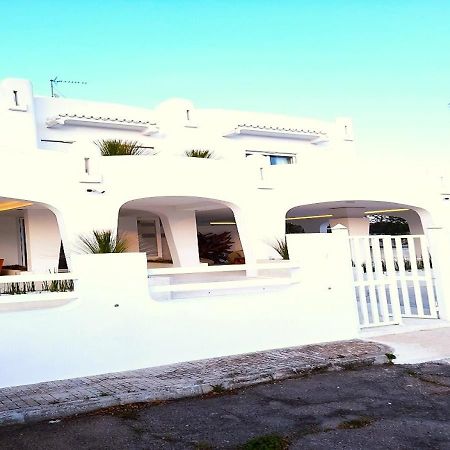B&B Valentino Luxury Rooms By Salentolimit Porto Cesareo Εξωτερικό φωτογραφία