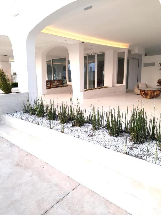 B&B Valentino Luxury Rooms By Salentolimit Porto Cesareo Εξωτερικό φωτογραφία