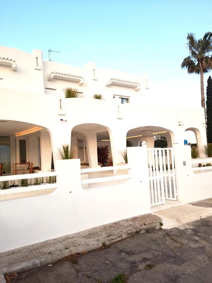 B&B Valentino Luxury Rooms By Salentolimit Porto Cesareo Εξωτερικό φωτογραφία