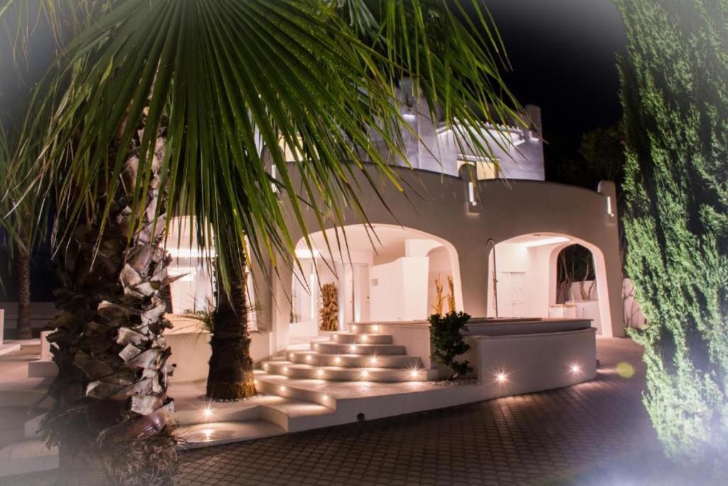 B&B Valentino Luxury Rooms By Salentolimit Porto Cesareo Εξωτερικό φωτογραφία